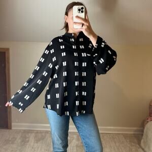 Disturbia: Black and White Blouse